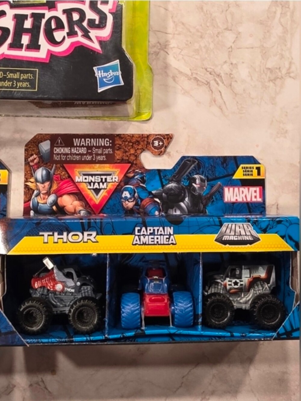 Marvel Bundle - Picture 4 of 4